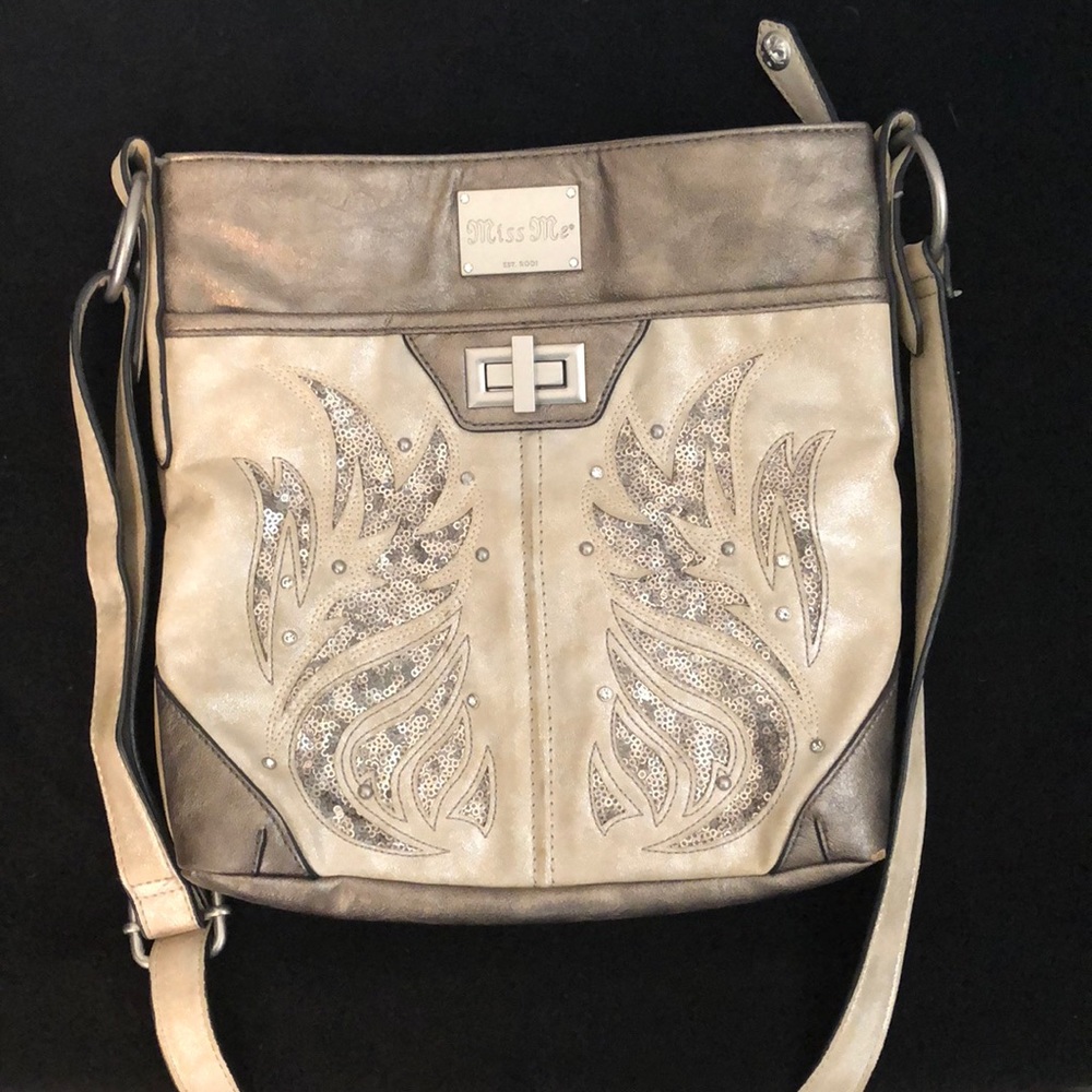 Miss Me Cross Body